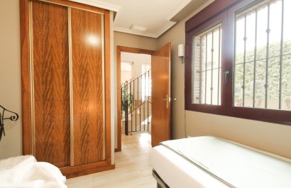 Resale - Villa - Torrevieia - Los Balcones