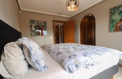 Resale - Villa - Torrevieia - Los Balcones