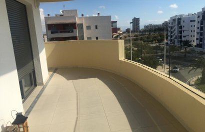 Resale - Apartment / flat - Arenales del Sol - Arenales