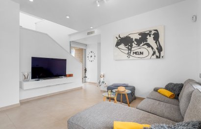 Resale - Villa - Orihuela - Vistabella