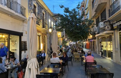 Resale - Apartment / flat - Alicante - Center