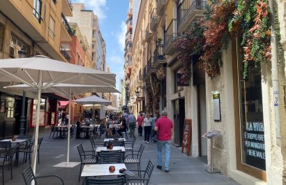 Resale - Apartment / flat - Alicante - Center