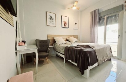 Resale - Villa - Orihuela Costa - Villamartín