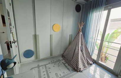 Resale - Villa - Orihuela Costa - Villamartín