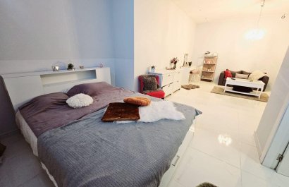 Resale - Villa - Orihuela Costa - Villamartín