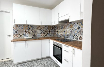 Resale - Apartment / flat - Torrevieia - Torrevieja