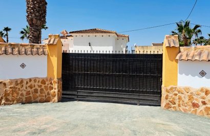 Resale - Country House - Catral