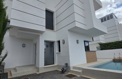 Reventa - Villa - Ciudad Quesada