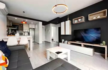 Resale - Townhouse / Duplex / Corner - Torrevieia - Punta Prima