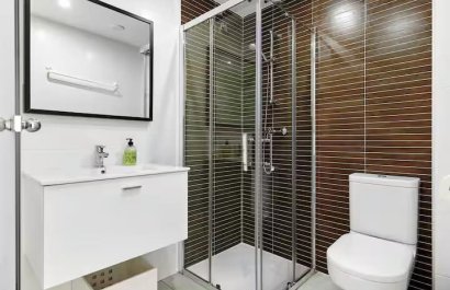 Resale - Townhouse / Duplex / Corner - Torrevieia - Punta Prima