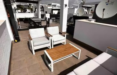 Resale - Townhouse / Duplex / Corner - Torrevieia - Punta Prima