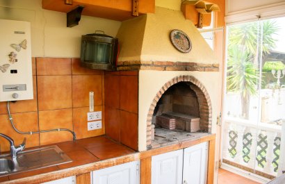 Resale - Villa - Orihuela Costa - MUY CERCA DE LA PLAYA