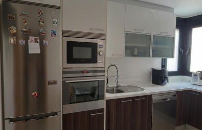 Resale - Apartment / flat - Estepoa - Selwo