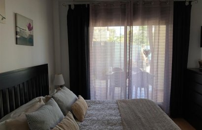 Resale - Apartment / flat - Estepoa - Selwo