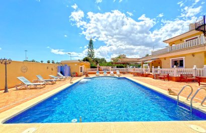 Resale - Villa - Torrevieia - Los Balcones