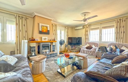 Resale - Villa - Torrevieia - Los Balcones