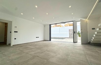 Resale - Villa - Torrevieia - Los Balcones