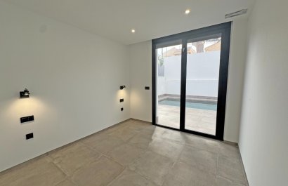 Resale - Villa - Torrevieia - Los Balcones