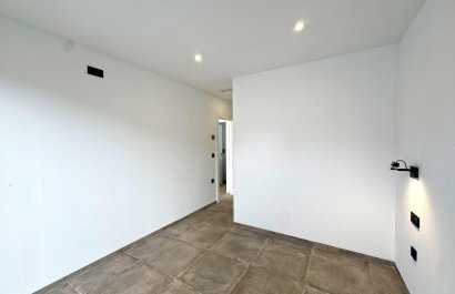 Resale - Villa - Torrevieia - Los Balcones