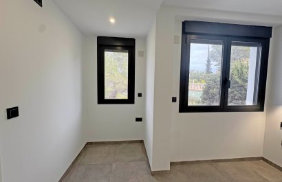 Resale - Villa - Torrevieia - Los Balcones