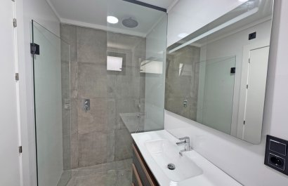 Resale - Villa - Torrevieia - Los Balcones