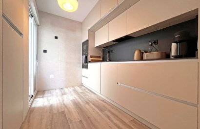 Resale - Townhouse / Duplex / Corner - Torrevieia - Los Balcones