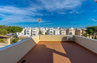 Resale - Villa - Orihuela Costa - Villamartín