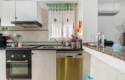 Resale - Villa - Orihuela Costa - Villamartín