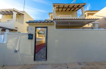 Resale - Villa - Orihuela Costa - Villamartín