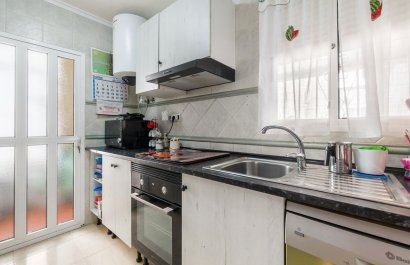 Resale - Villa - Orihuela Costa - Villamartín