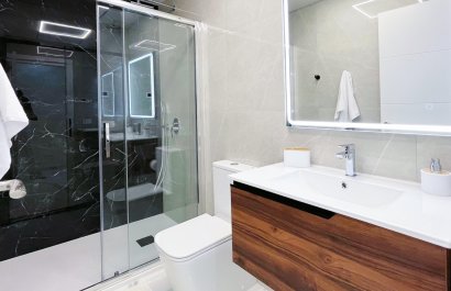 Resale - Apartment / flat - Torrevieia - Playa del Cura