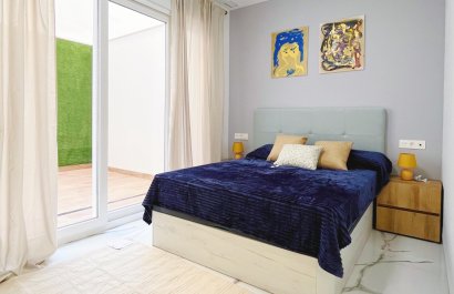 Resale - Apartment / flat - Torrevieia - Playa del Cura