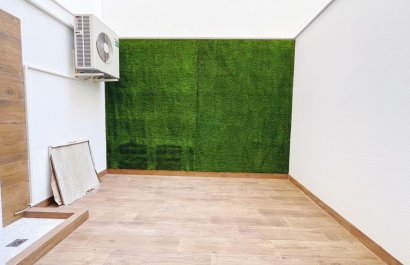 Resale - Apartment / flat - Torrevieia - Playa del Cura