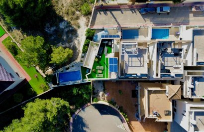 Resale - Villa - Orihuela Costa - Villamartín