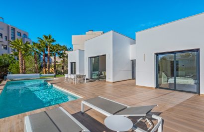 Resale - Villa - Las Colinas Golf Resort - Las Colinas golf