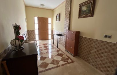 Resale - Townhouse / Duplex / Corner - La Nucía - town