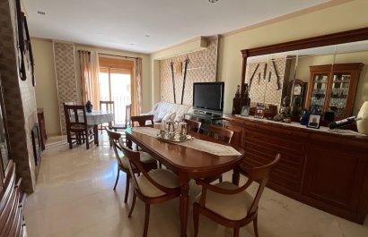 Resale - Townhouse / Duplex / Corner - La Nucía - town