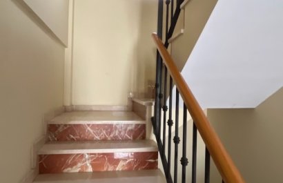 Resale - Townhouse / Duplex / Corner - La Nucía - town