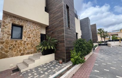 Resale - Villa - Orihuela Costa - Lomas De Cabo Roig