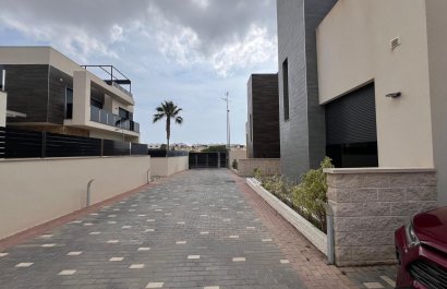 Resale - Villa - Orihuela Costa - Lomas De Cabo Roig