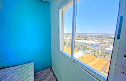 Resale - Apartment / flat - Torrevieia - Los Altos