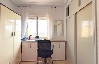 Resale - Apartment / flat - Torrevieia - Torrevieja