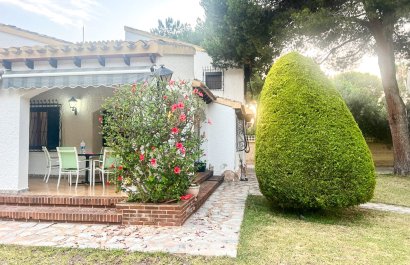 Resale - Villa - Orihuela Costa - Punta Prima