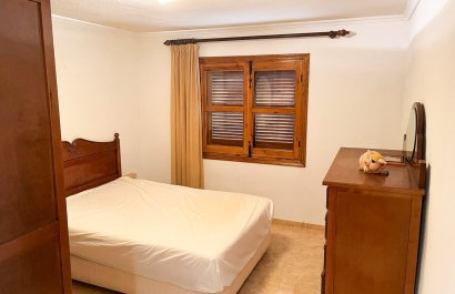 Resale - Villa - Orihuela Costa - Punta Prima