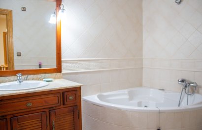 Reventa - Apartamento / piso - Guardamar del Segura