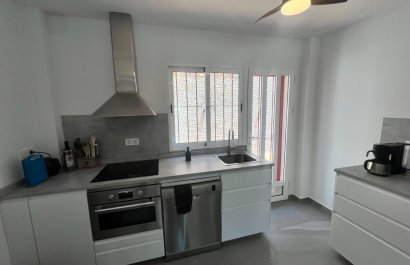 Resale - Villa - Orihuela Costa - La Zenia