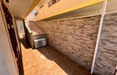 Resale - Villa - Orihuela Costa - La Zenia
