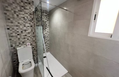 Resale - Villa - Orihuela Costa - La Zenia