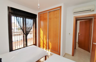 Resale - Villa - Villamartín - PAU 8