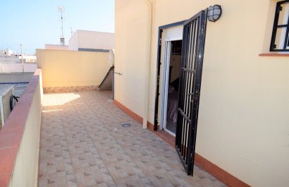 Resale - Apartment / flat - Guardamar del Segura